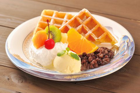 クラフトアンドカフェいさみやの豆腐ワッフル