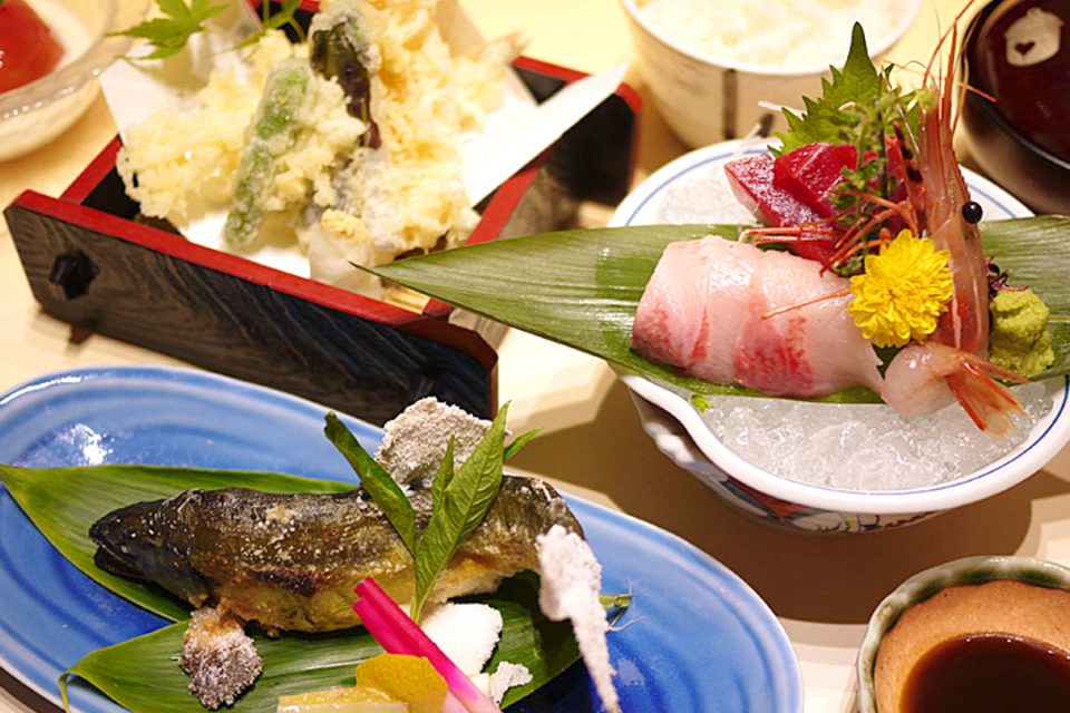 海鮮茶屋魚國の焼魚膳2