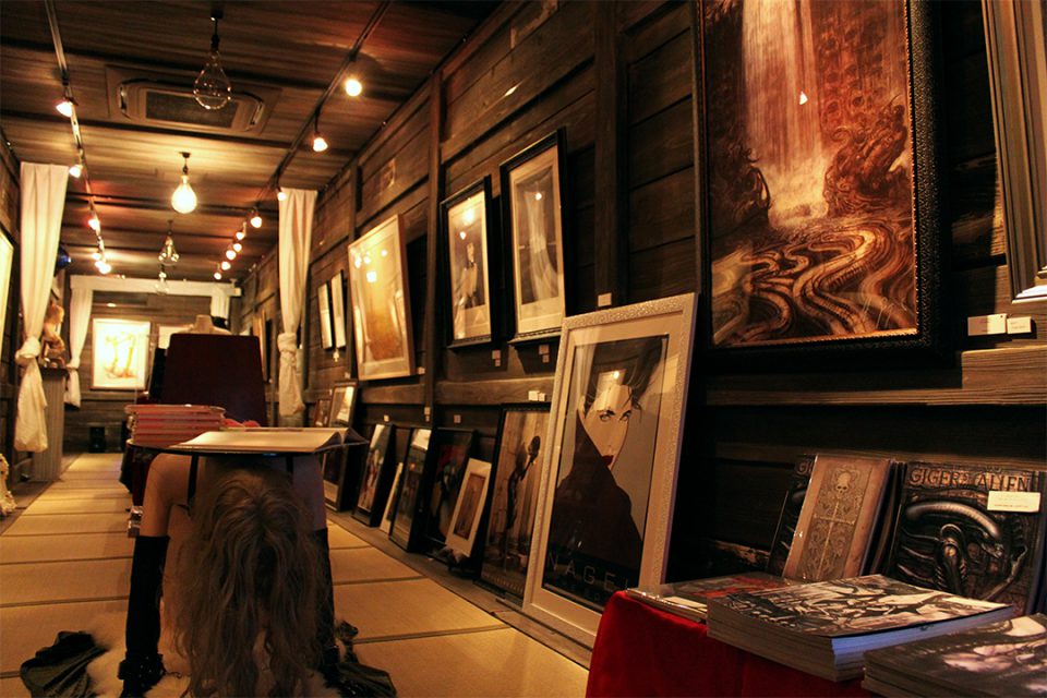 メリーアートギャラリー本館の展示物1