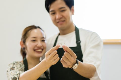 Making a ring at Yokohama Motomachi Metal Engraving Studio 2