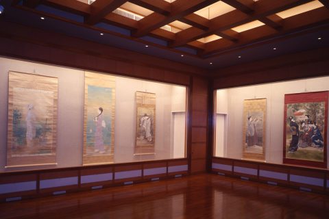 Inside view of Kamakura Kaburagi Memorial Museum