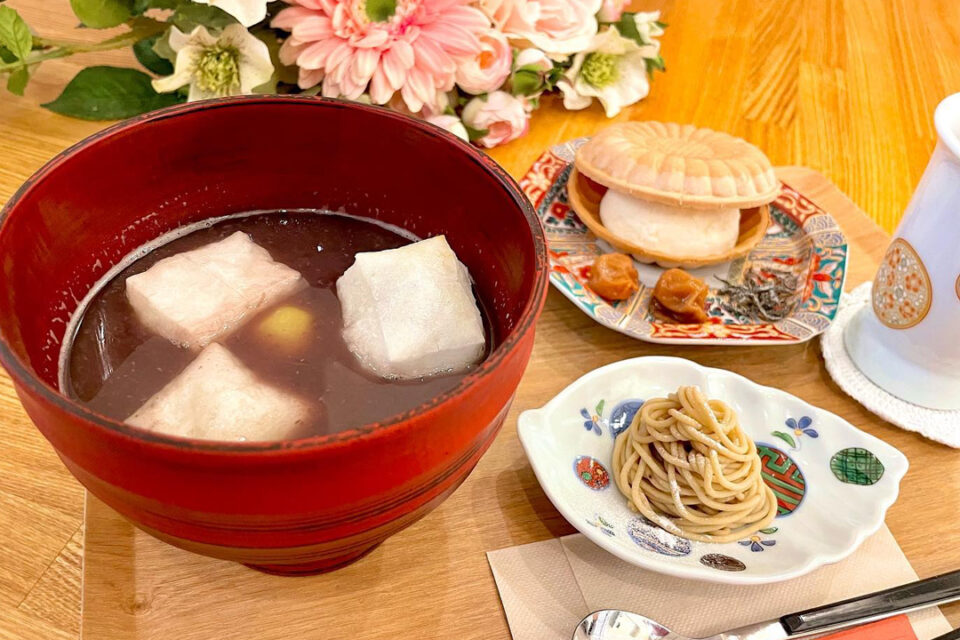 箱根浪漫亭珈琲のモンブランぜんざい