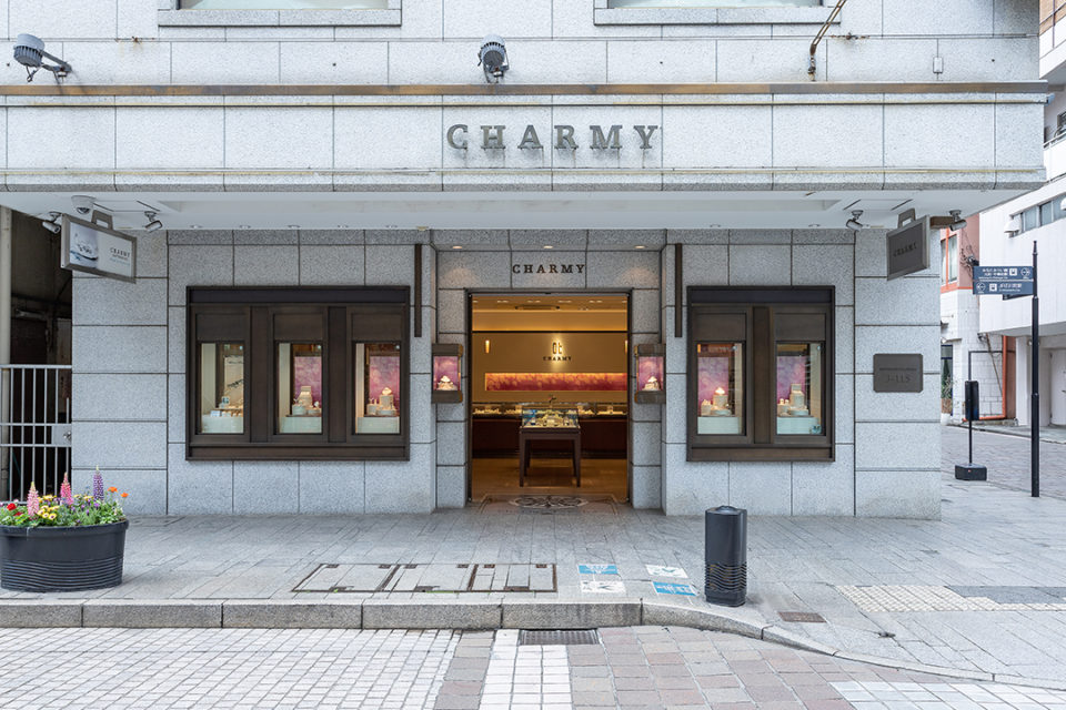 CHARMYの外観