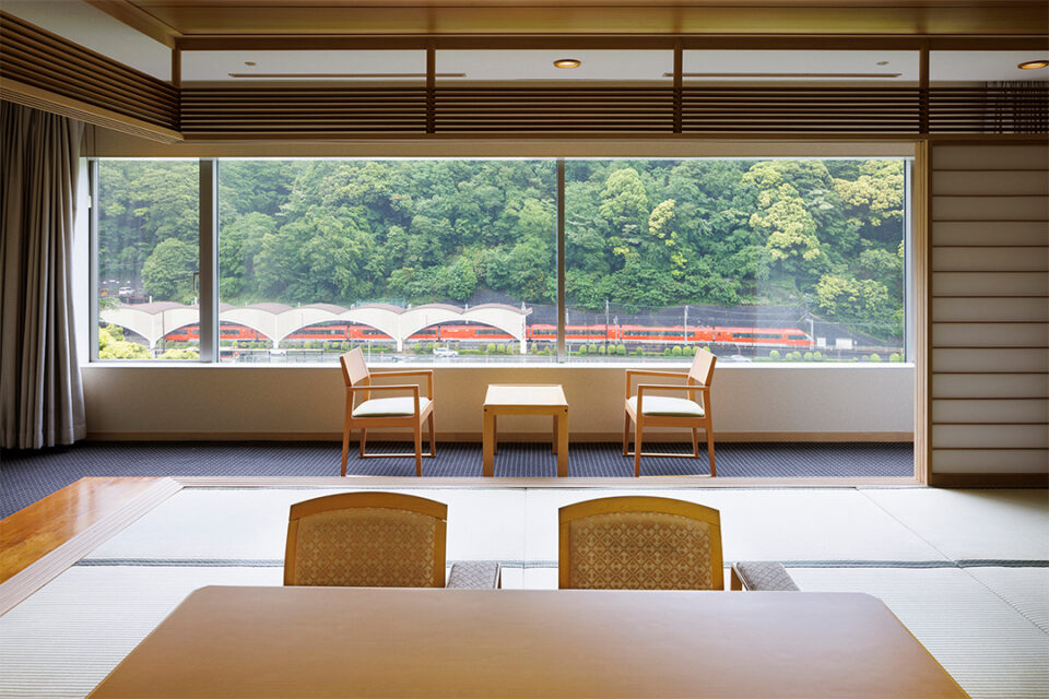 湯本富士屋ホテルのレインボー館和室（トレインビュー）