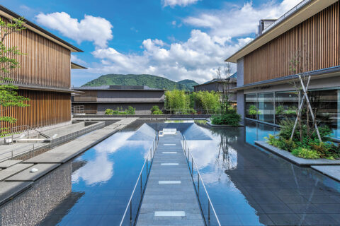 箱根・強羅佳ら久の水のテラス