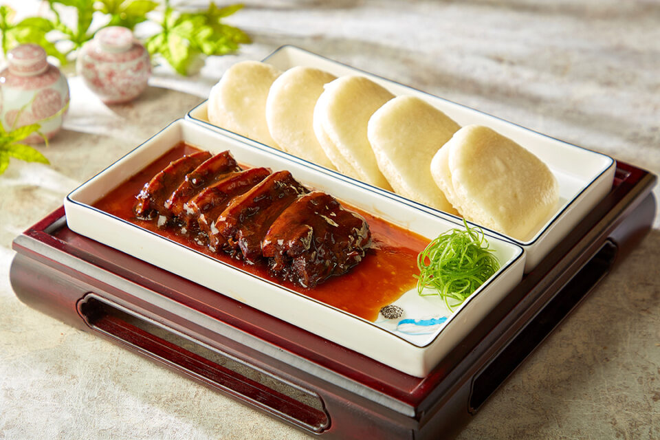 豚バラのやわらか煮（蒸しパン付）