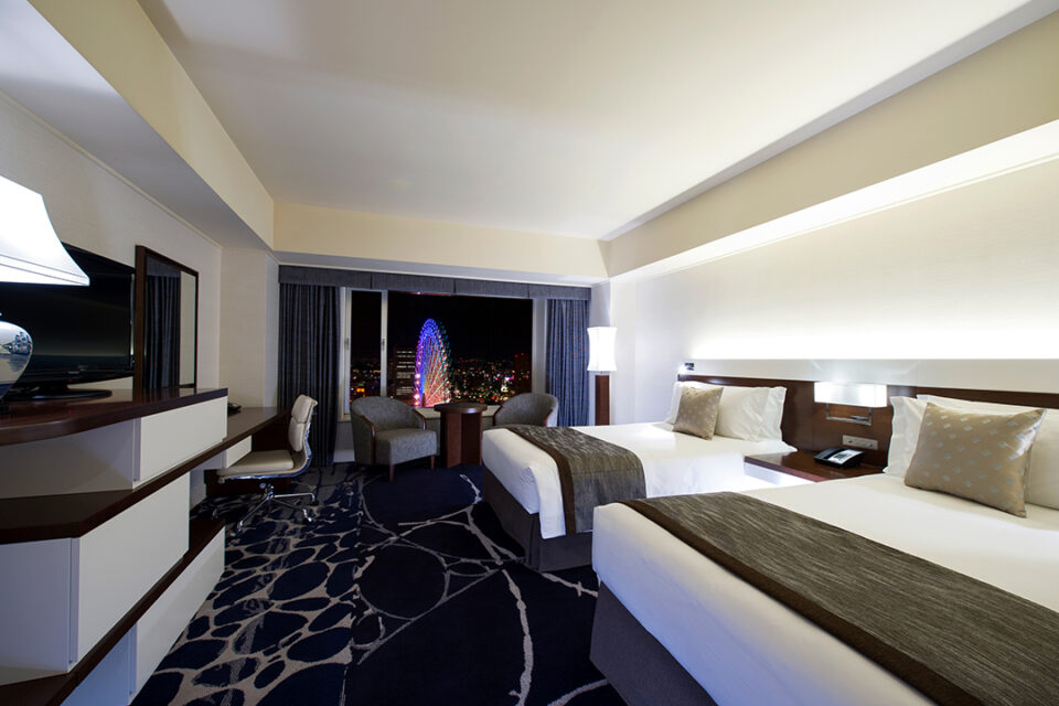29)delux twin_city_night