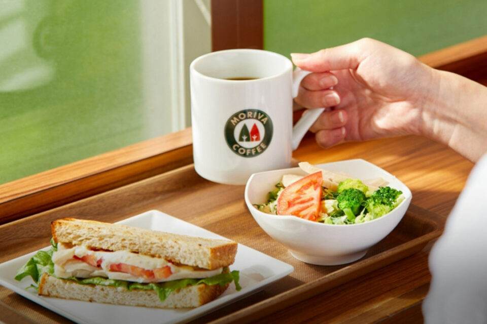 朝食〔6種類のモーニングプレートから選択〕:ホテル1階 モリバコーヒー