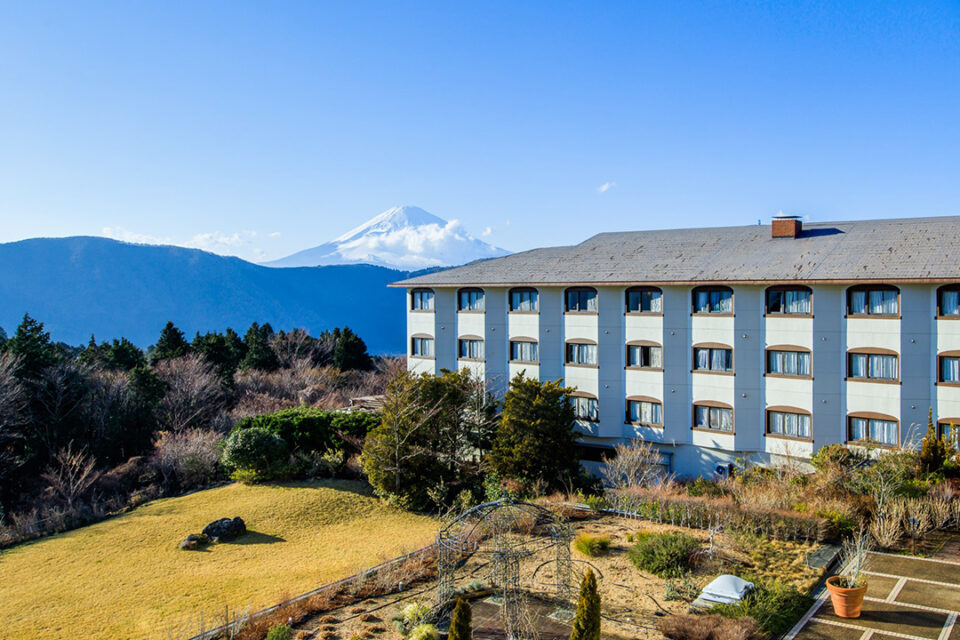 ホテルグリーンプラザ箱根の外観