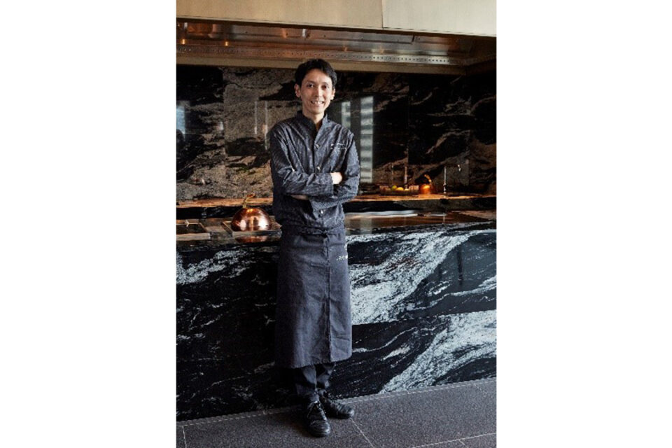 『アイアン・ベイ』の料理長 山下 正太
