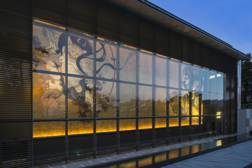 岡田美術館　大壁画　「風・刻」　福井江太郎作