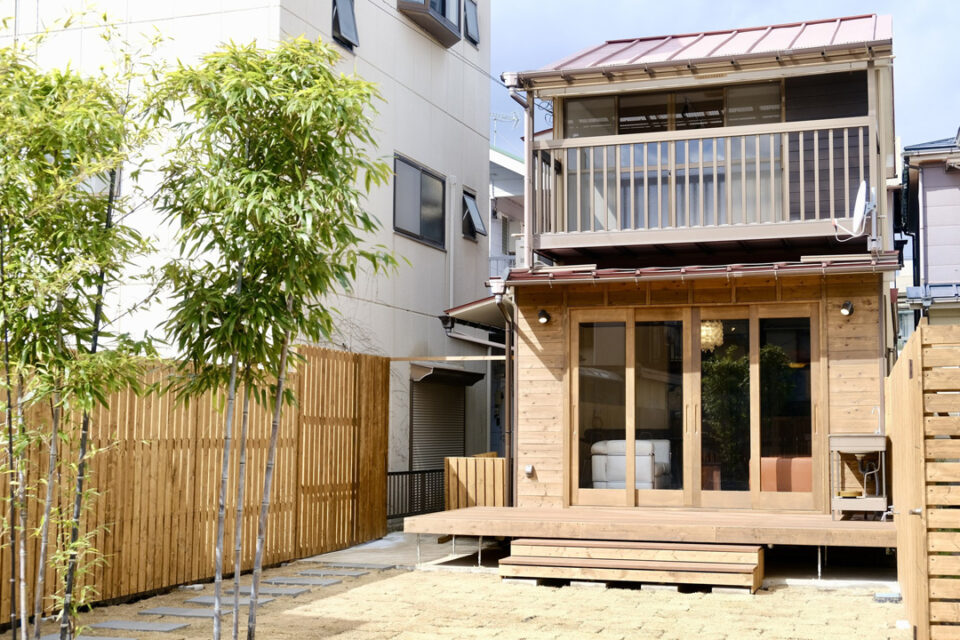 いぬと海辺 南館