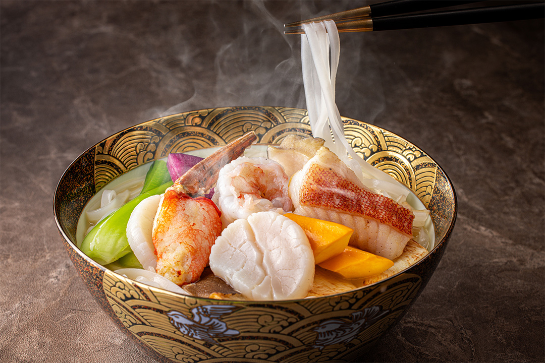 中国料理「彩龍」新料理長が就任ホテル開業27周年を共に祝う特別