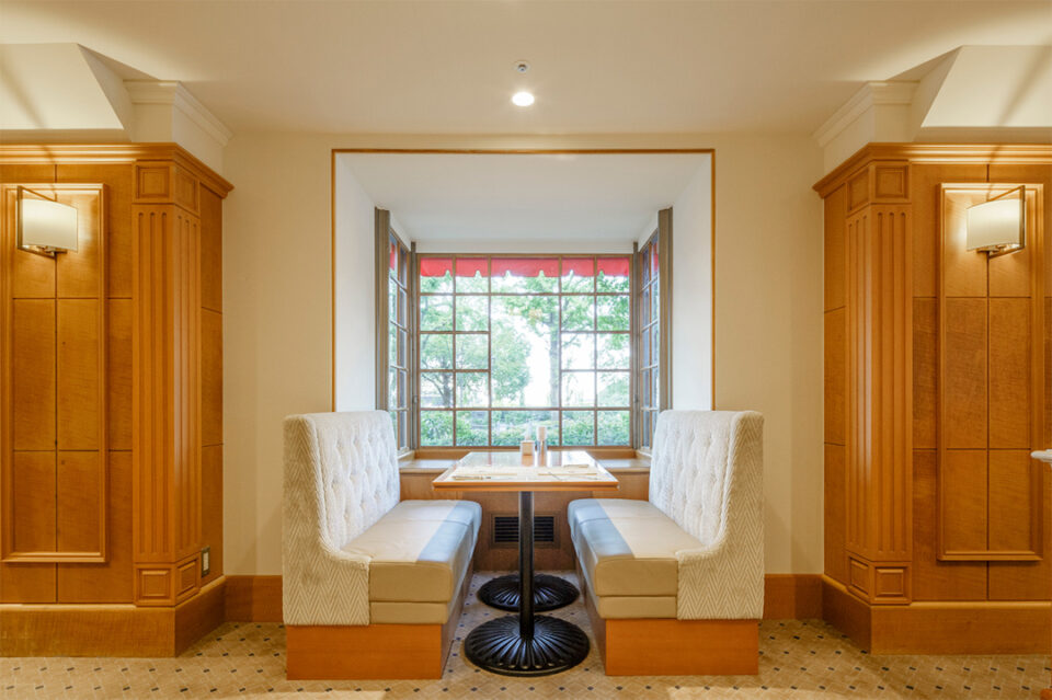 ホテルニューグランド 本館1階 コーヒーハウス ザ・カフェ