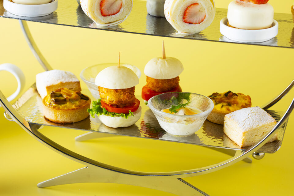 「ホワイトストロベリー・アフタヌーンティー」 下段