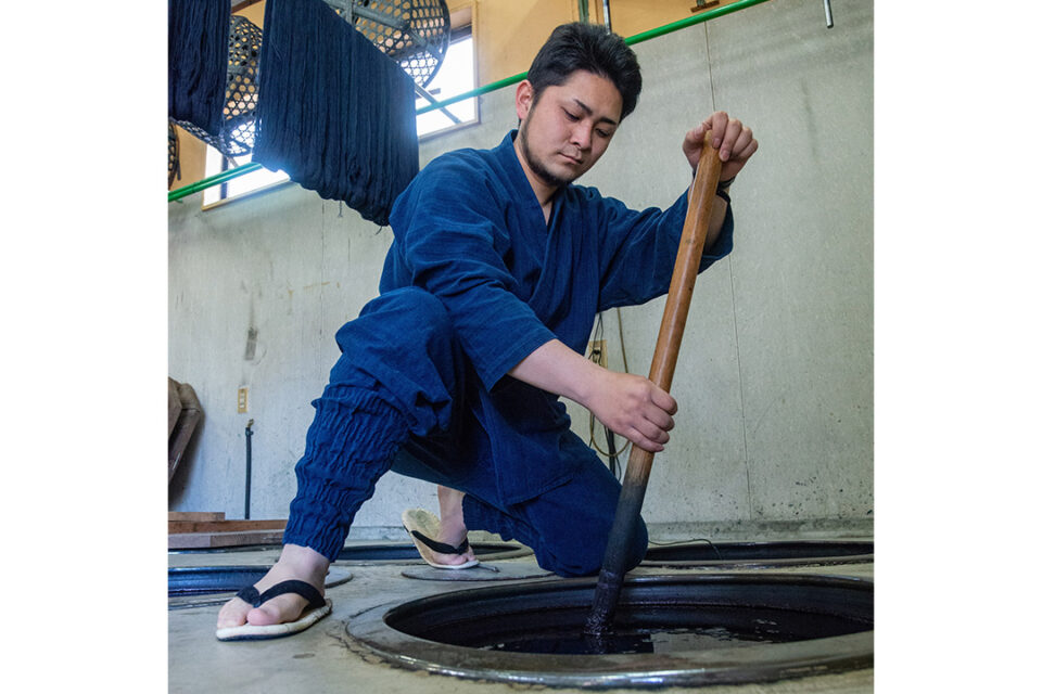 みくりや染織の職人の手