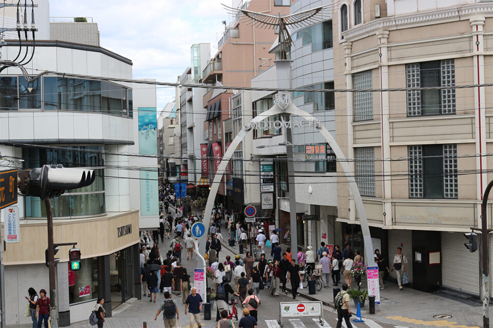 チャーミングセールの様子