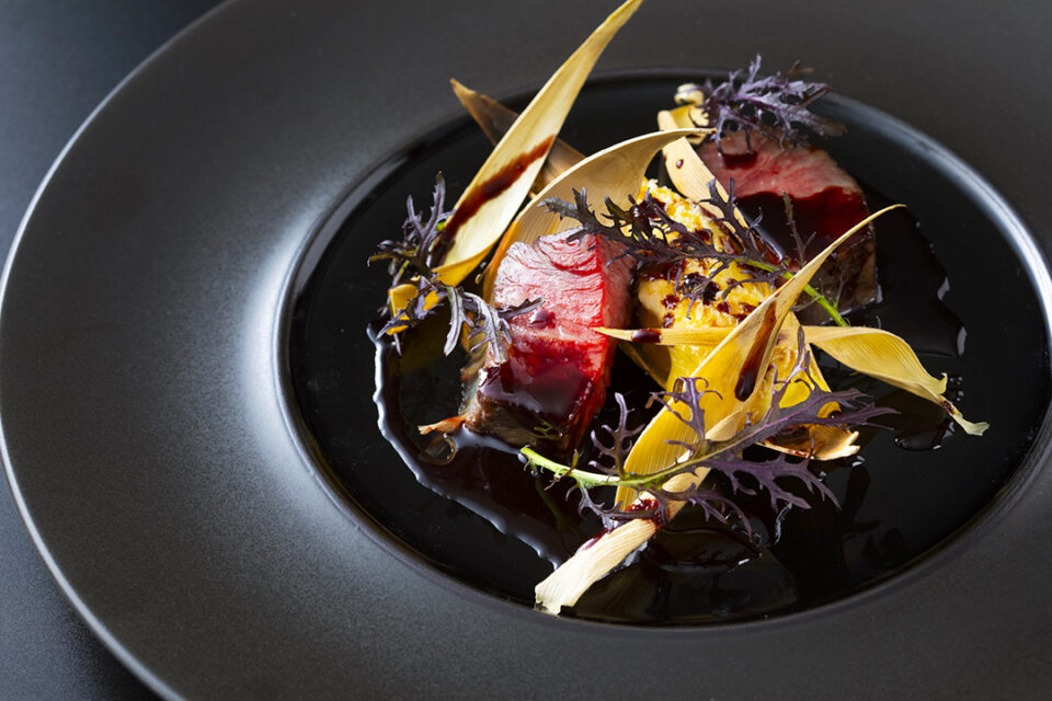 佐賀牛サーロイングリル　タケノコグラタン 赤ワインソース