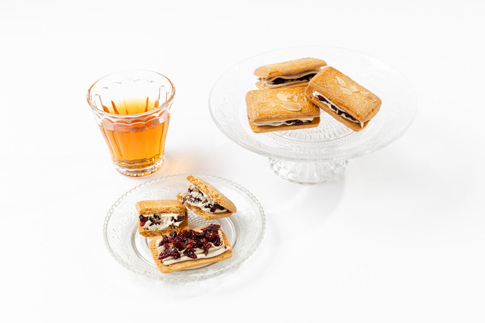 「鎌倉ウィッチ」の「紅茶クランベリー」