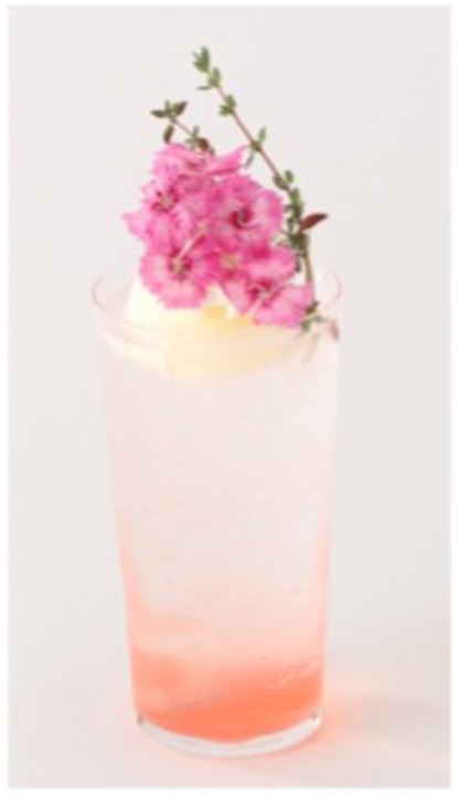 ワンダリア横浜の春のクリームソーダ